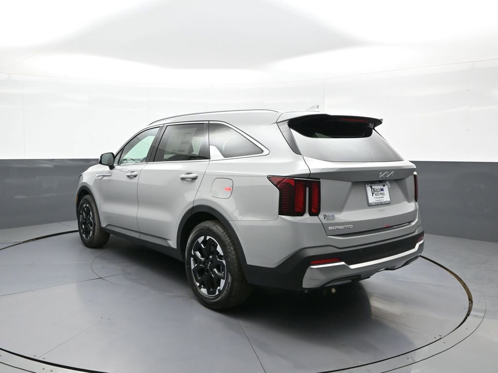 New 2026 Kia Sorento S FWD image 8