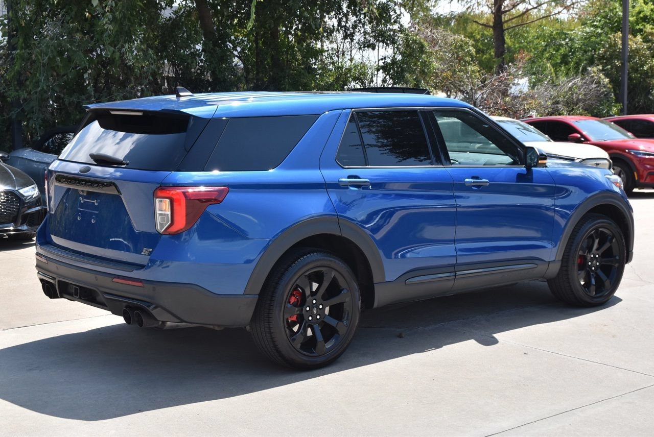 Certified 2022 Ford Explorer ST w/ Equipment Group 401A AWD/4WD image 7