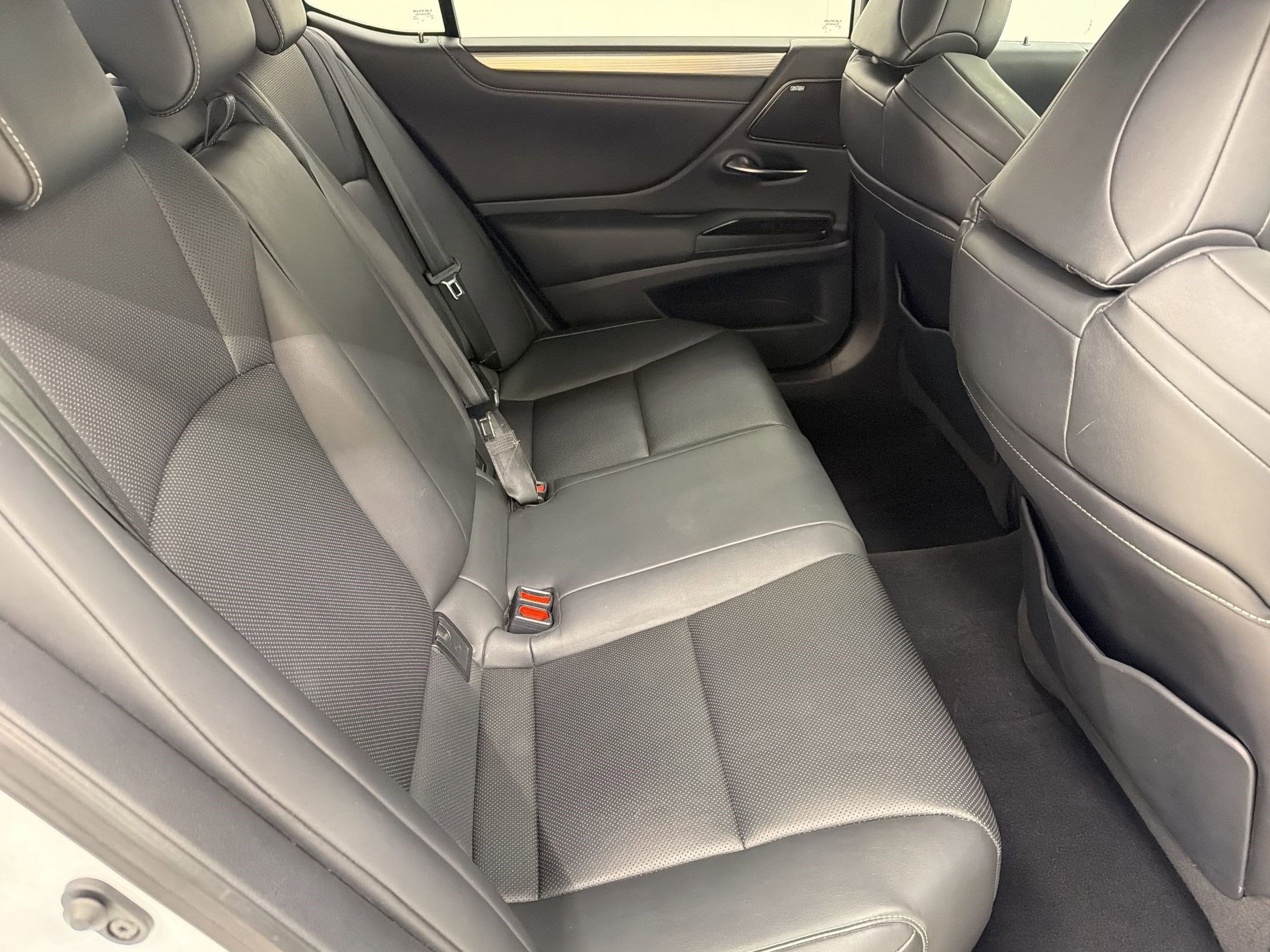 Used 2019 Lexus ES 350 F Sport w/ Accessory Package 2 image 30