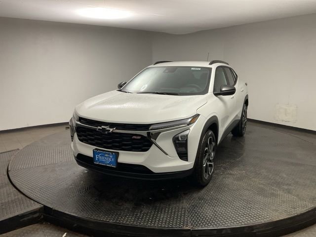 New 2026 Chevrolet Trax RS FWD image 3