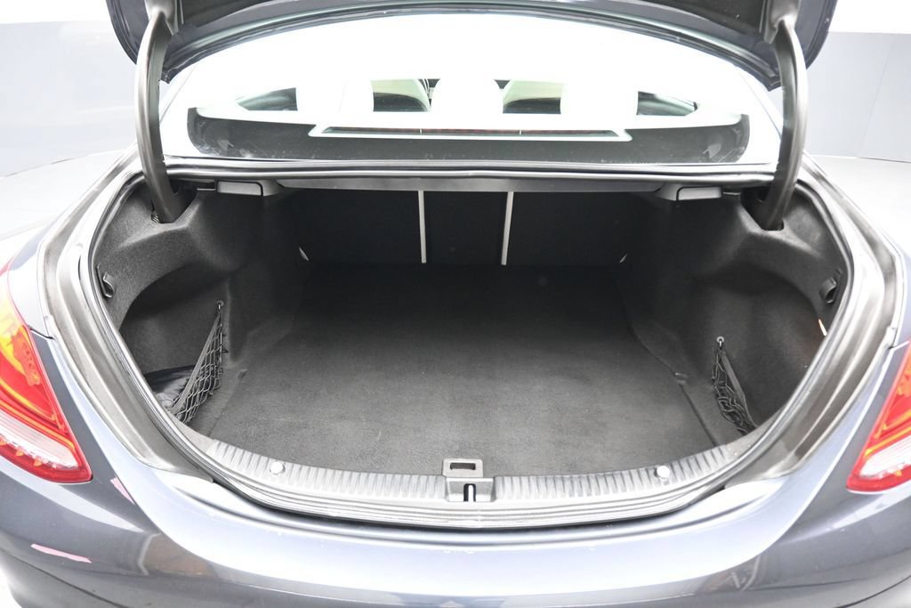 Used 2016 Mercedes-Benz C 300 4MATIC Sedan image 44