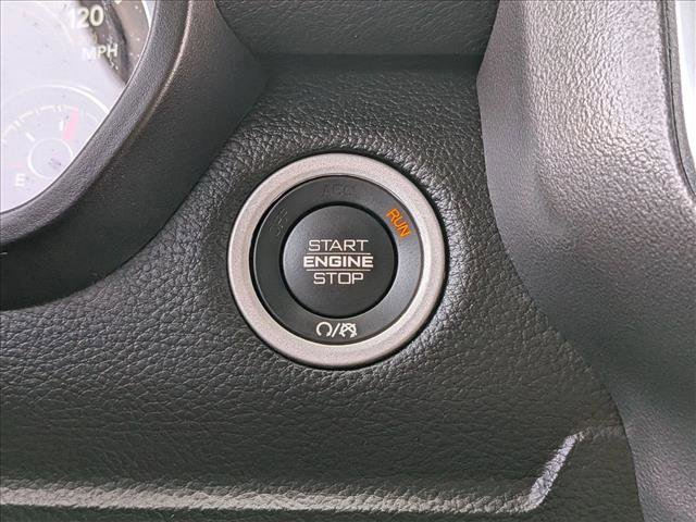 Used 2023 RAM 1500 Laramie AWD/4WD image 17