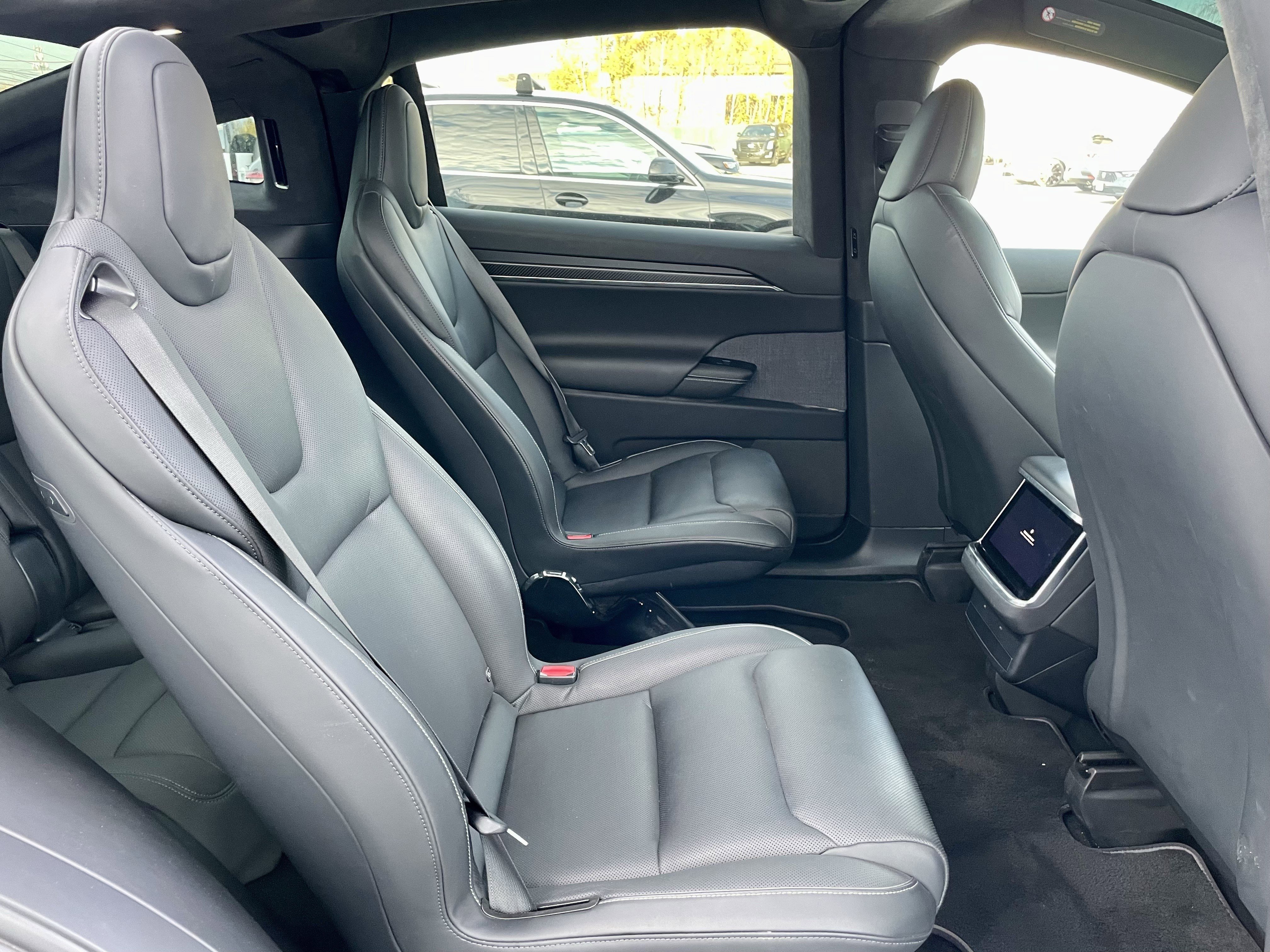 Used 2022 Tesla Model X Plaid image 31