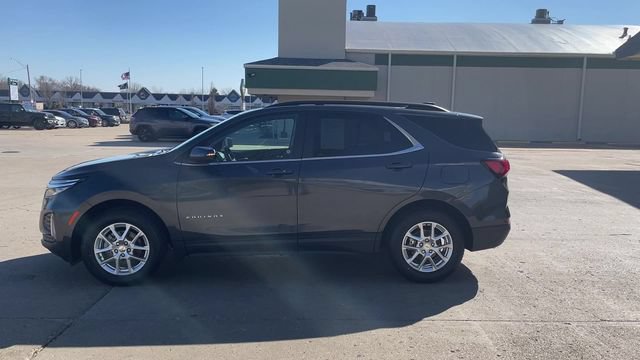 Used 2022 Chevrolet Equinox LT AWD/4WD image 5