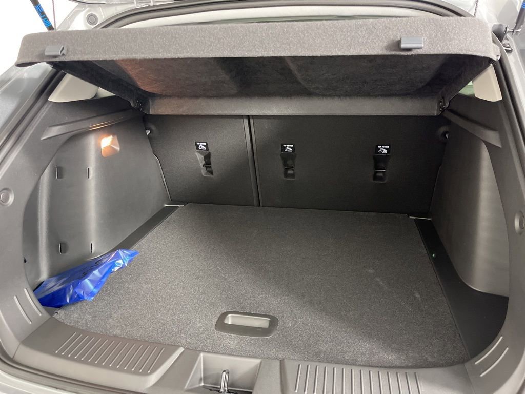 New 2026 Chevrolet Trax LT w/ Driver Confidence Package image 19