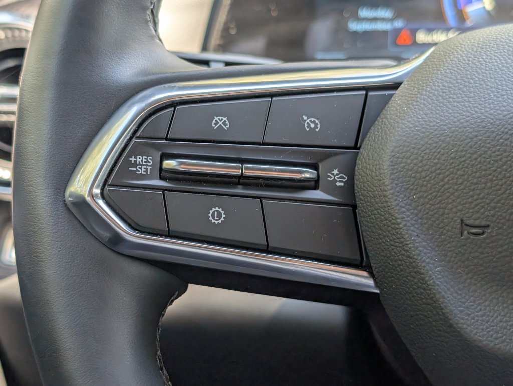 Used 2026 Chevrolet Equinox LT FWD image 26