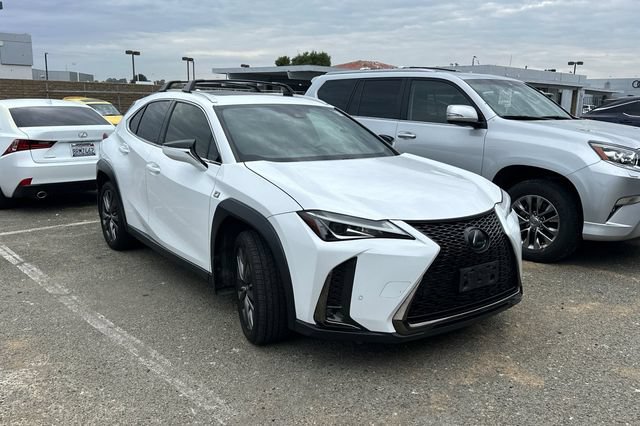 Used 2020 Lexus UX 200 F Sport w/ F Sport Premium Package FWD image 2