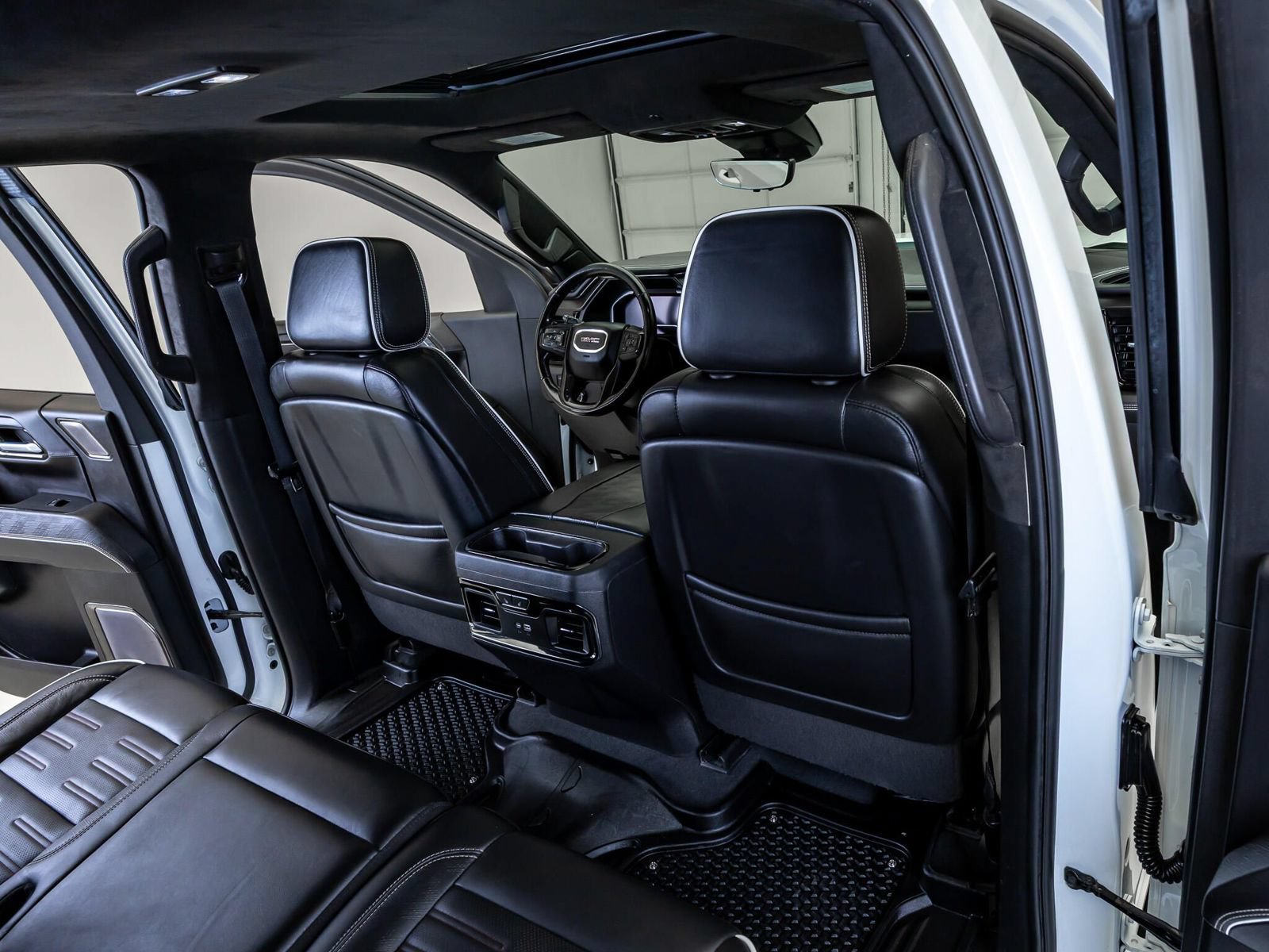 Used 2023 GMC Sierra 1500 AT4X AWD/4WD image 30