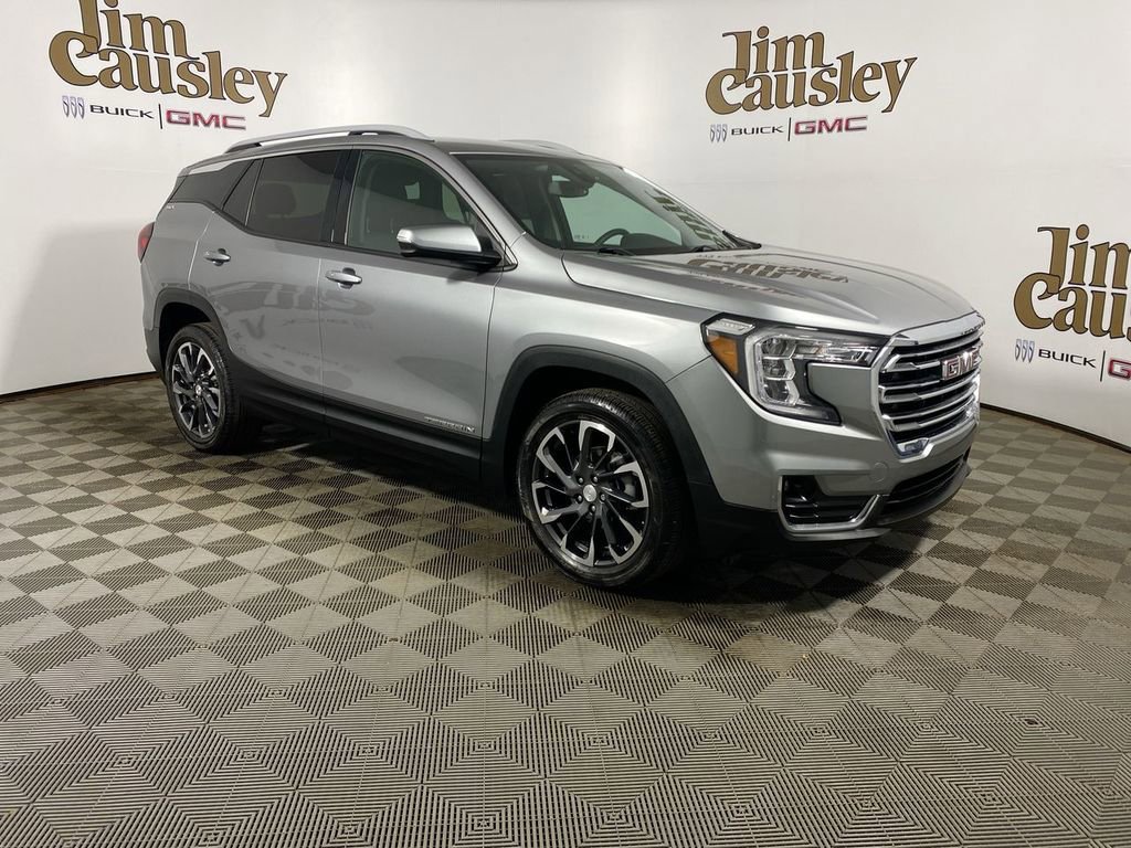Certified 2023 GMC Terrain SLT AWD/4WD image 1