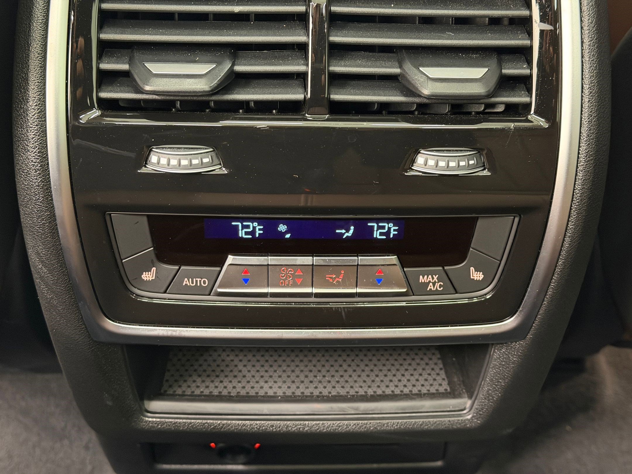 Certified 2025 BMW X5 xDrive40i w/ Climate Comfort Package image 26