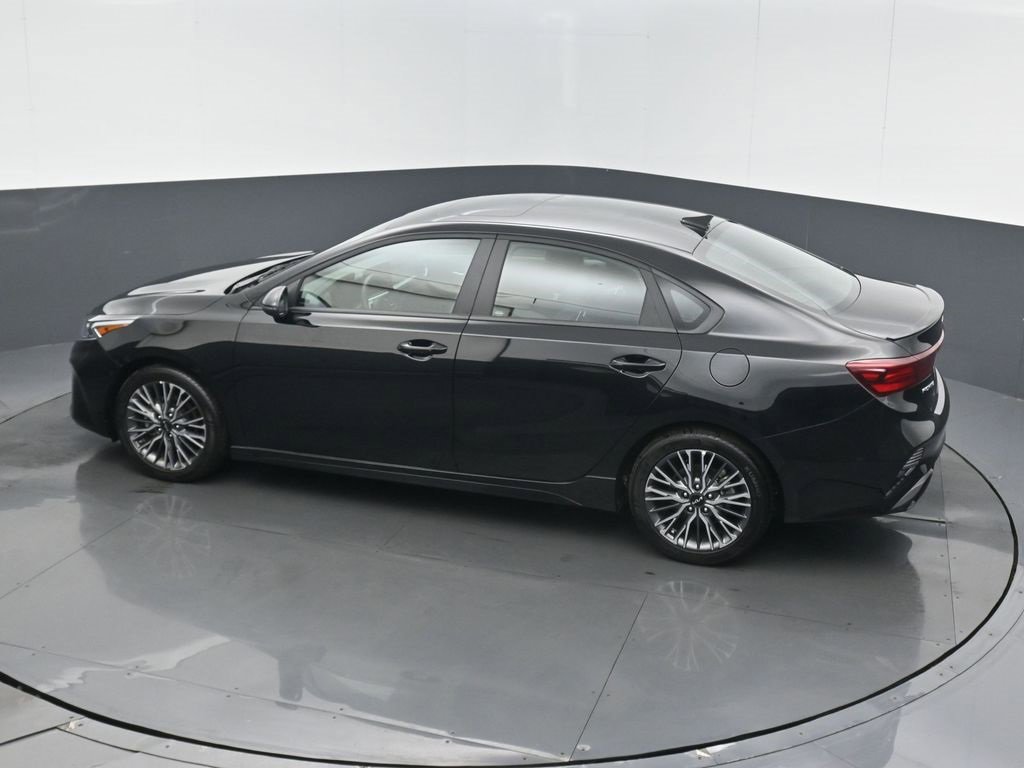 Used 2024 Kia Forte GT-Line w/ GT-Line Premium Package image 15