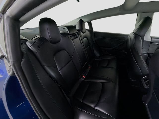 Used 2020 Tesla Model 3 Standard Range RWD image 27