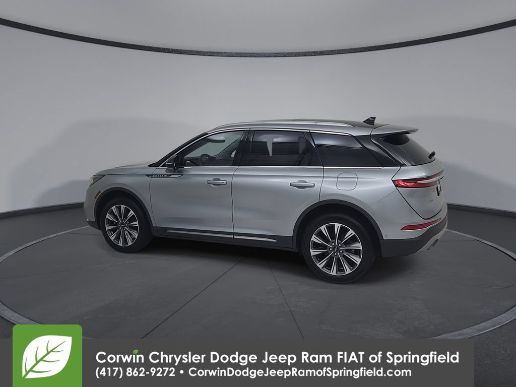 Used 2022 Lincoln Corsair Reserve w/ Equipment Group 201A AWD/4WD image 10