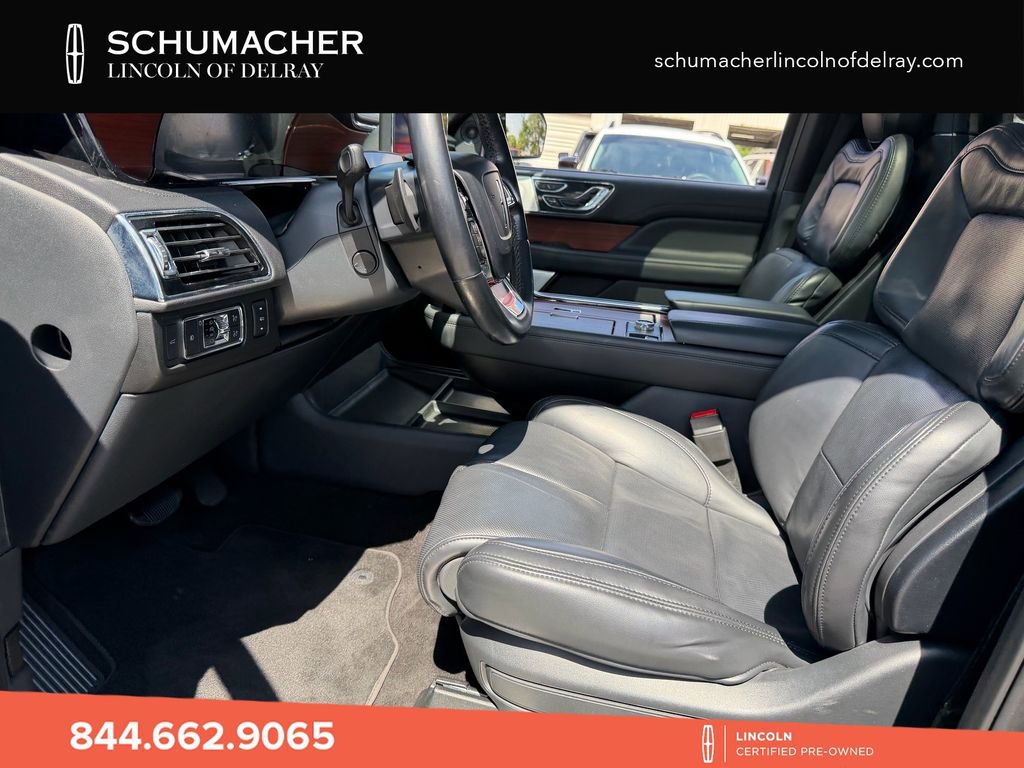 Used 2022 Lincoln Navigator Reserve RWD image 12