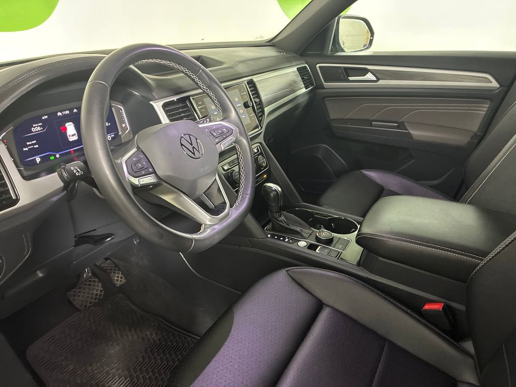 Used 2022 Volkswagen Atlas Cross Sport SE image 19