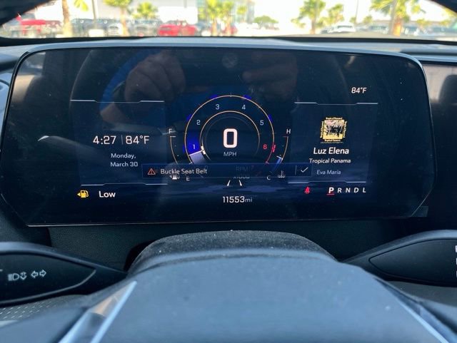 Used 2025 Chevrolet Traverse LT image 12