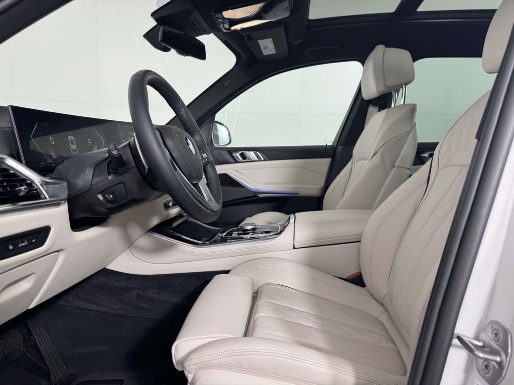 Used 2026 BMW X5 xDrive40i image 4