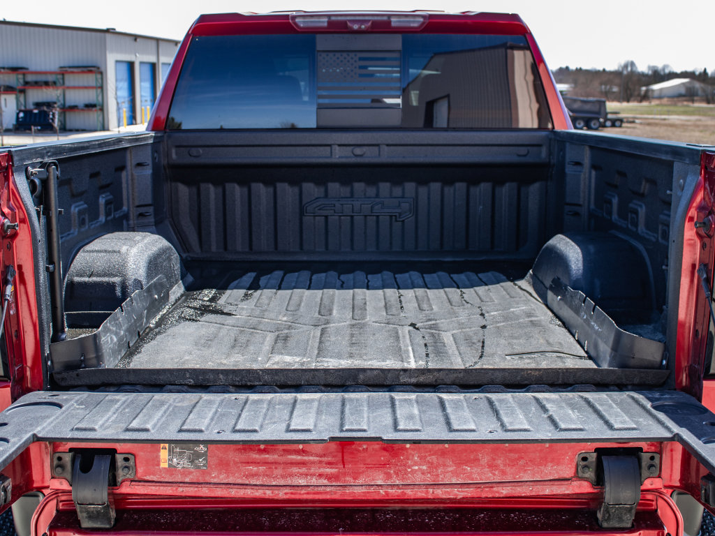 Used 2021 GMC Sierra 1500 AT4 w/ AT4 Premium Package image 18