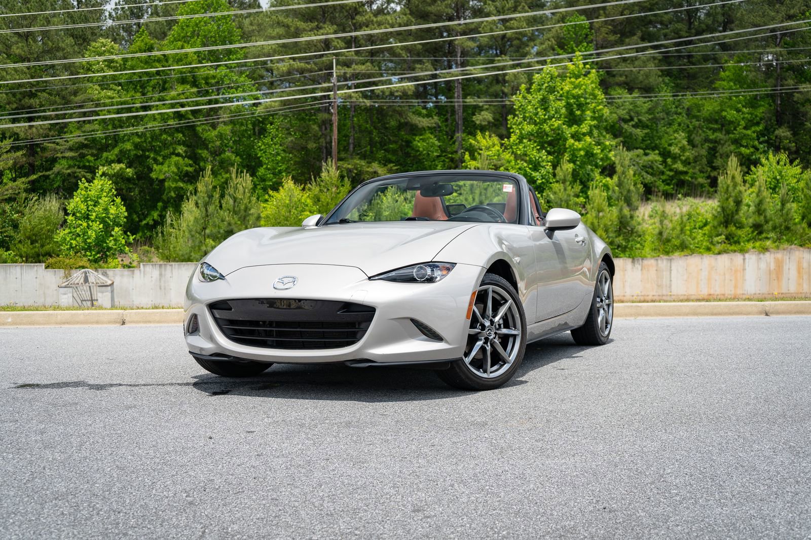 Used 2023 MAZDA MX-5 Miata Grand Touring RWD image 1