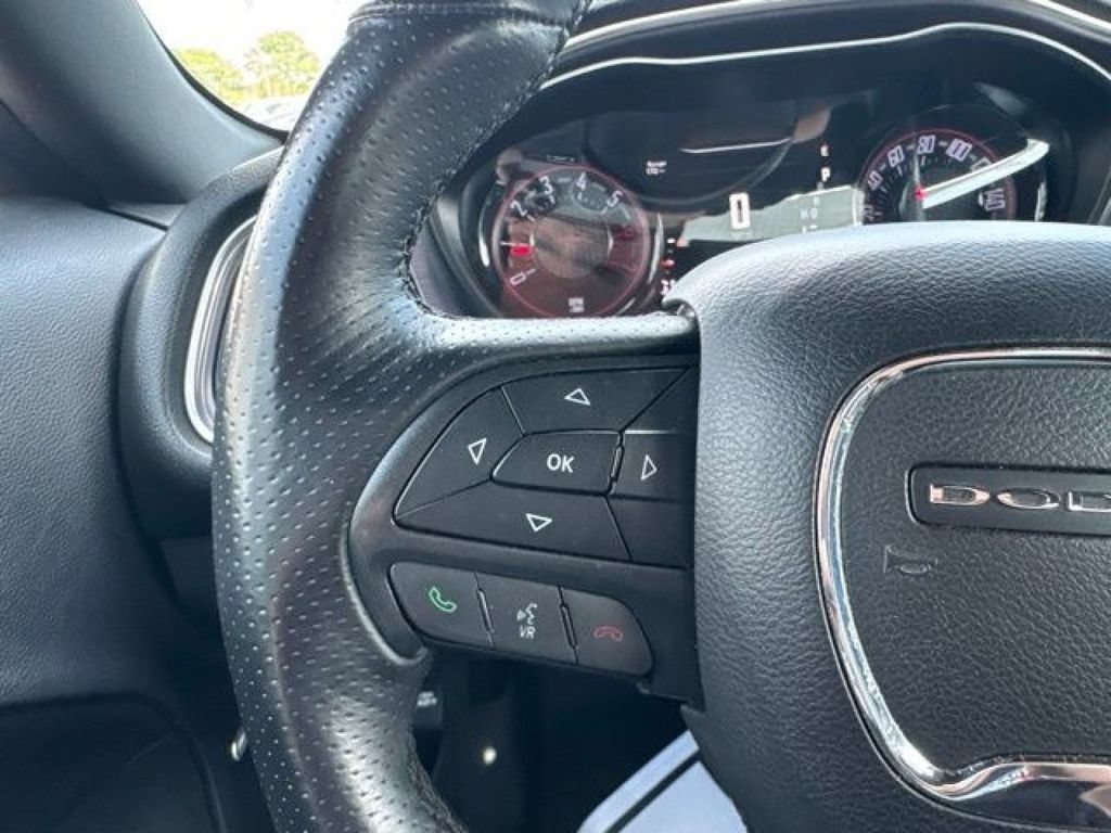 Used 2016 Dodge Challenger R/T Plus RWD image 25