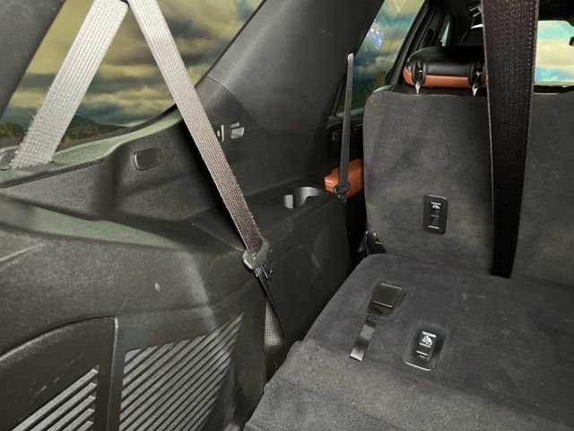 Used 2025 Chevrolet Tahoe LS image 53