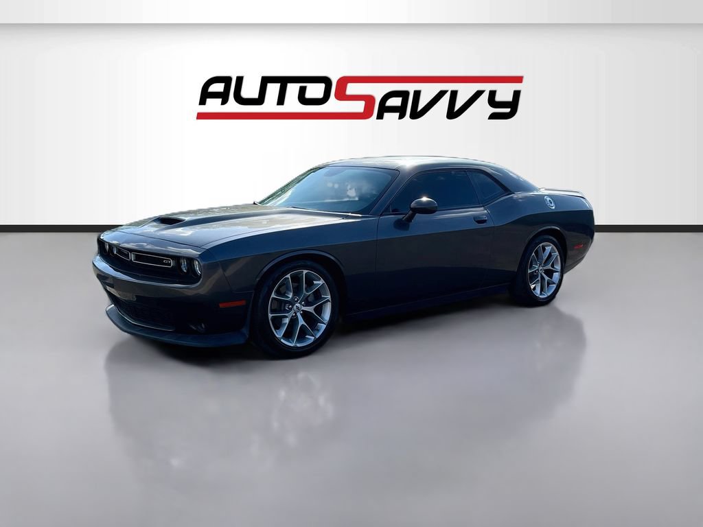 Used 2022 Dodge Challenger GT RWD image 3