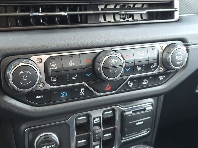 Used 2025 Jeep Wrangler Unlimited Rubicon 4xe w/ Safety Group image 37