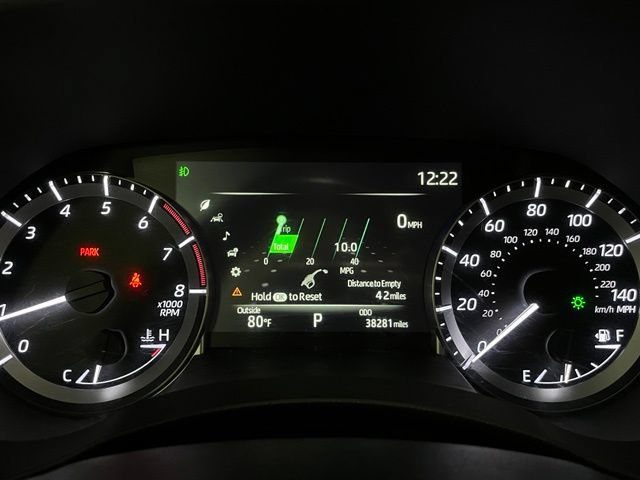 Used 2023 Toyota Highlander LE AWD/4WD image 19
