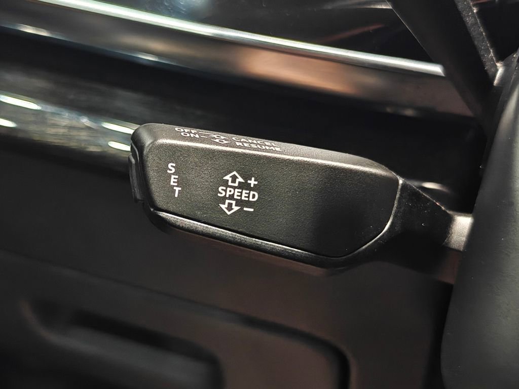 Used 2019 Audi Q8 Premium w/ Convenience Package image 54