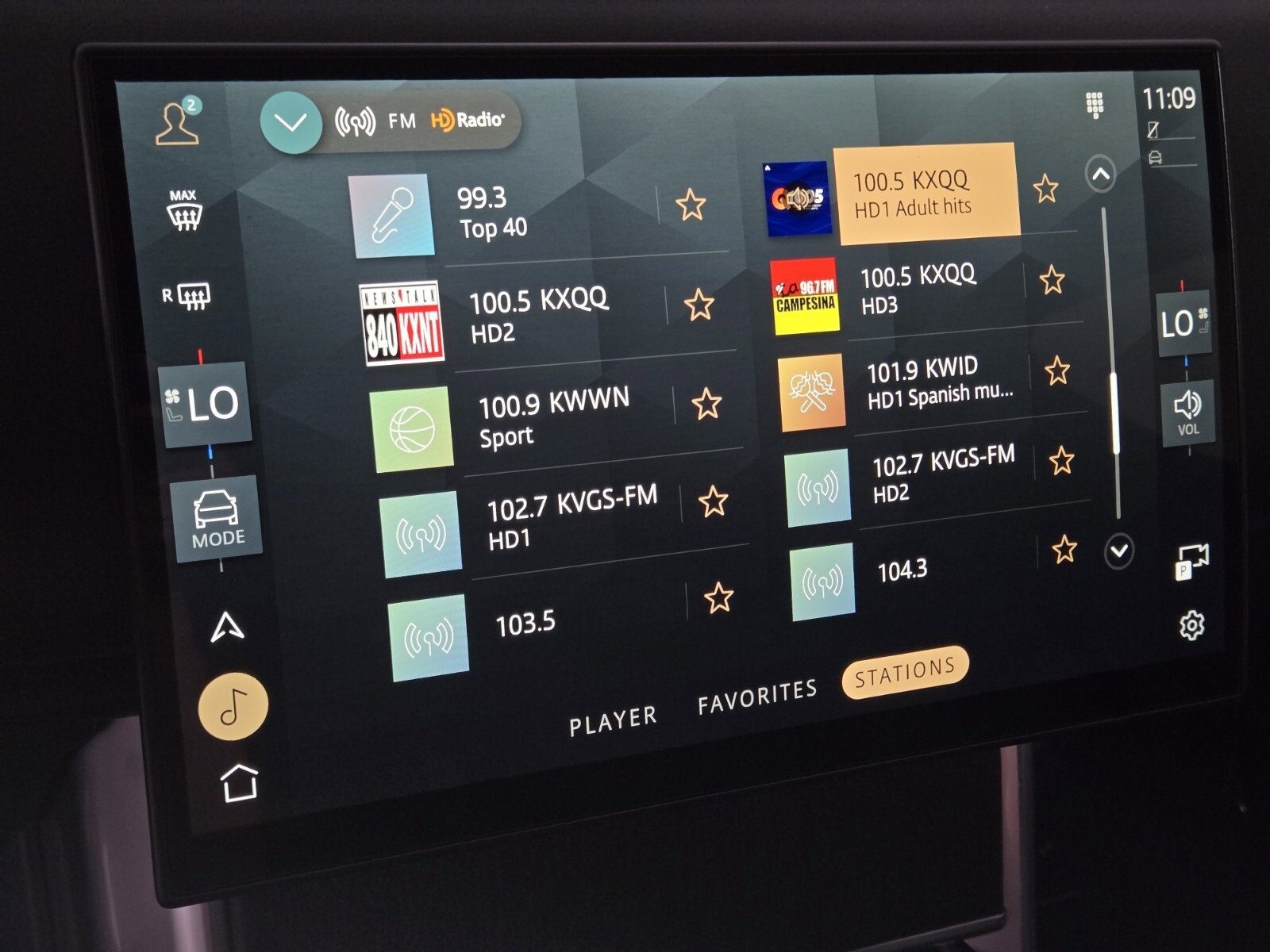 New 2025 Land Rover Range Rover Long Wheelbase SE image 27