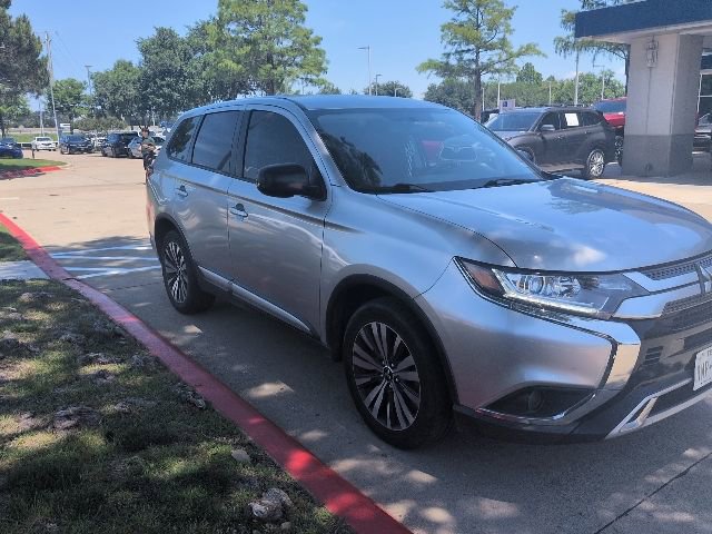Used 2019 Mitsubishi Outlander ES FWD image 1