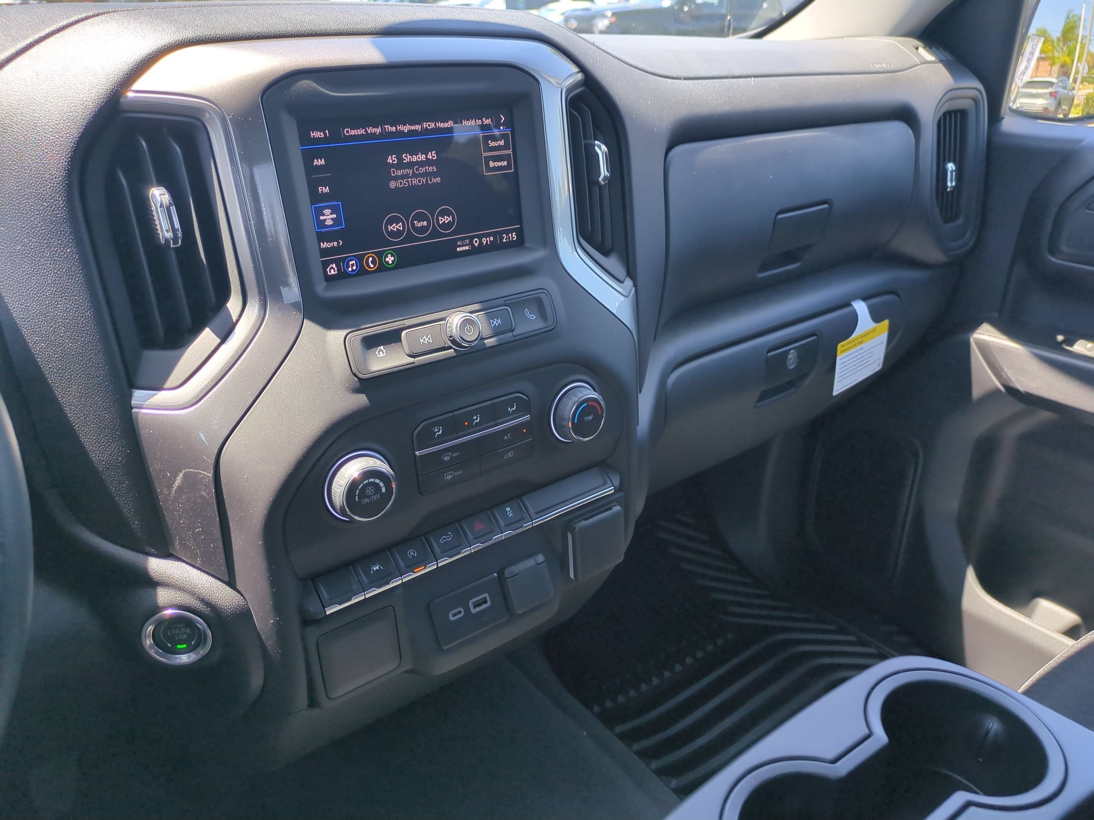 Used 2026 Chevrolet Silverado 1500 Custom w/ Turbomax Blackout Package AWD/4WD image 17