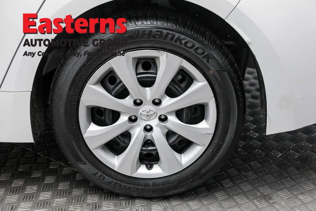 Used 2024 Toyota Corolla LE image 8