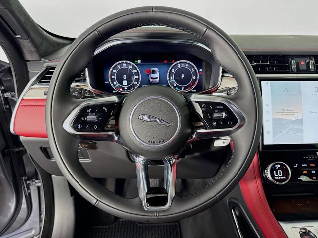 New 2026 Jaguar F-PACE R-Dynamic S image 12