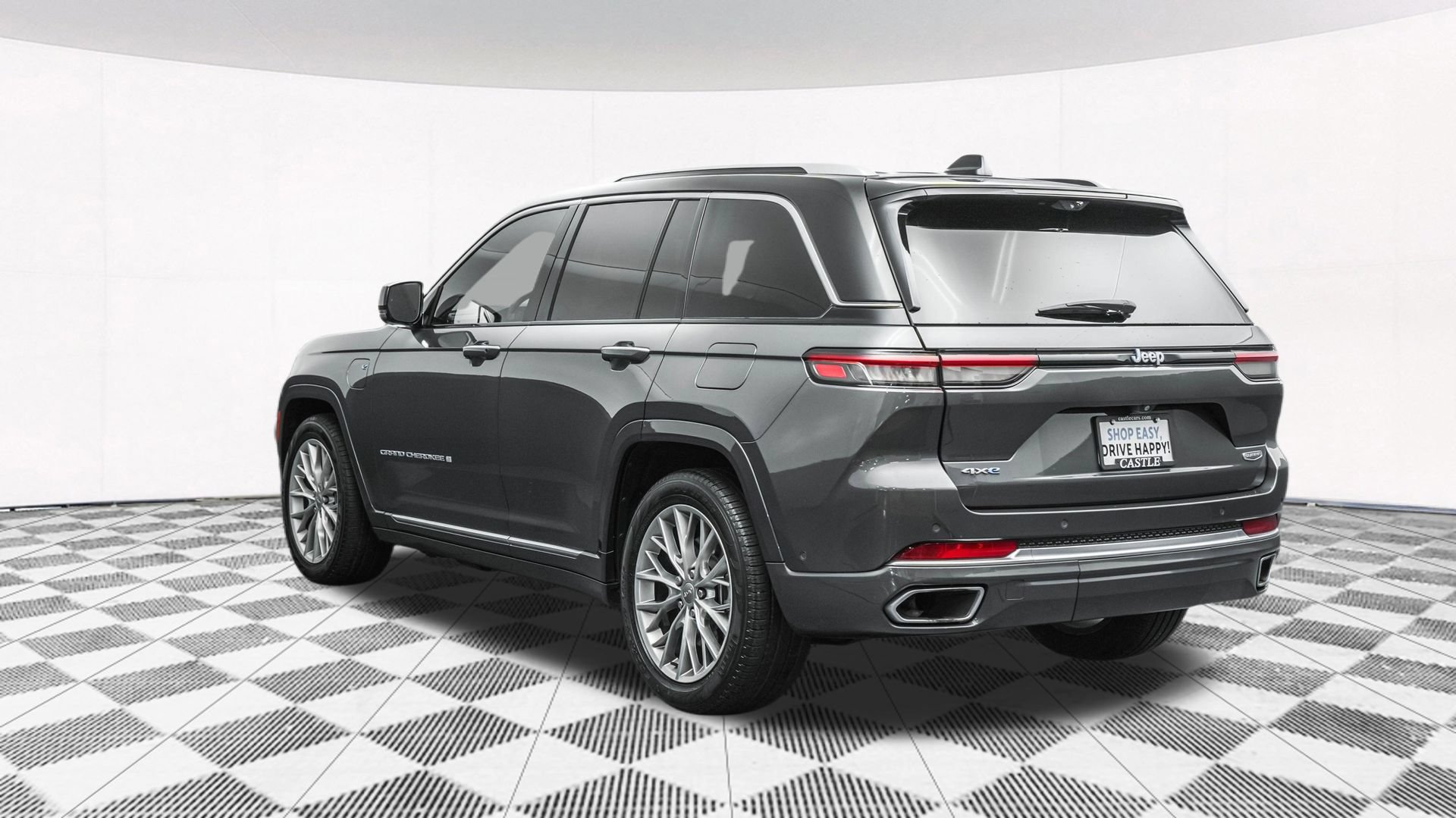 Used 2022 Jeep Grand Cherokee Summit w/ Advanced Protech Group IV AWD/4WD image 9