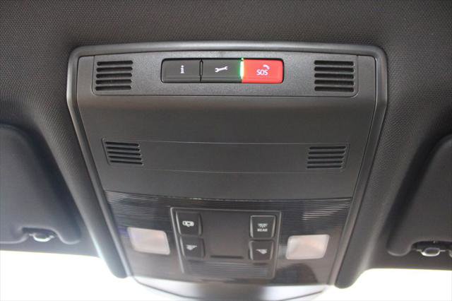 Used 2025 Volkswagen Jetta Sport image 33