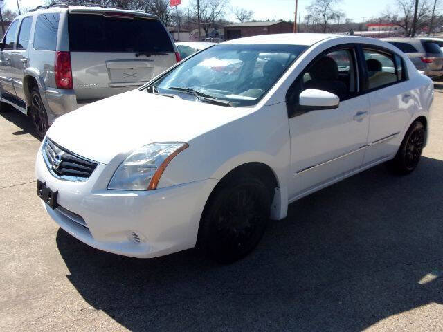 Used 2012 Nissan Sentra 2.0 S FWD image 2