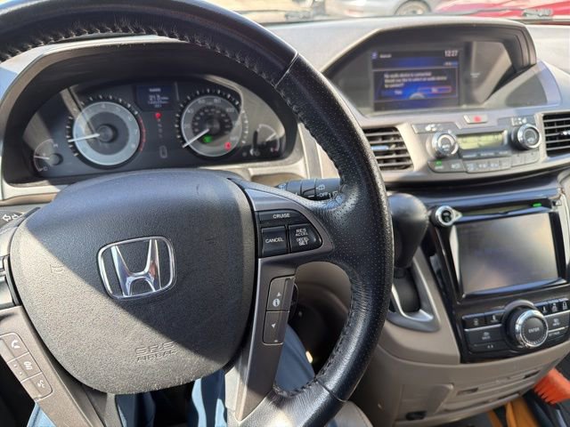 Used 2014 Honda Odyssey Touring image 11