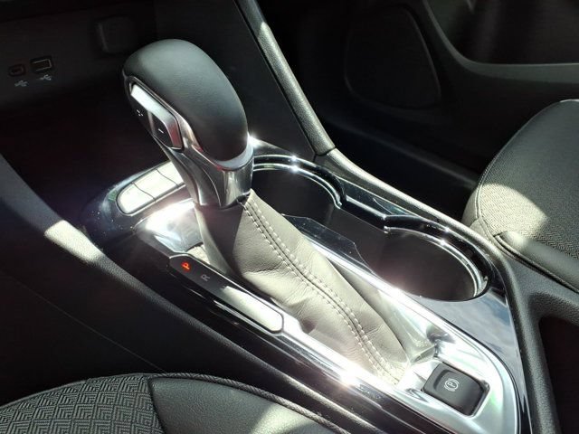 Used 2024 Buick Encore GX Preferred FWD image 15