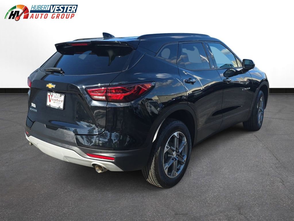 Used 2024 Chevrolet Blazer LT w/ Convenience Package image 6