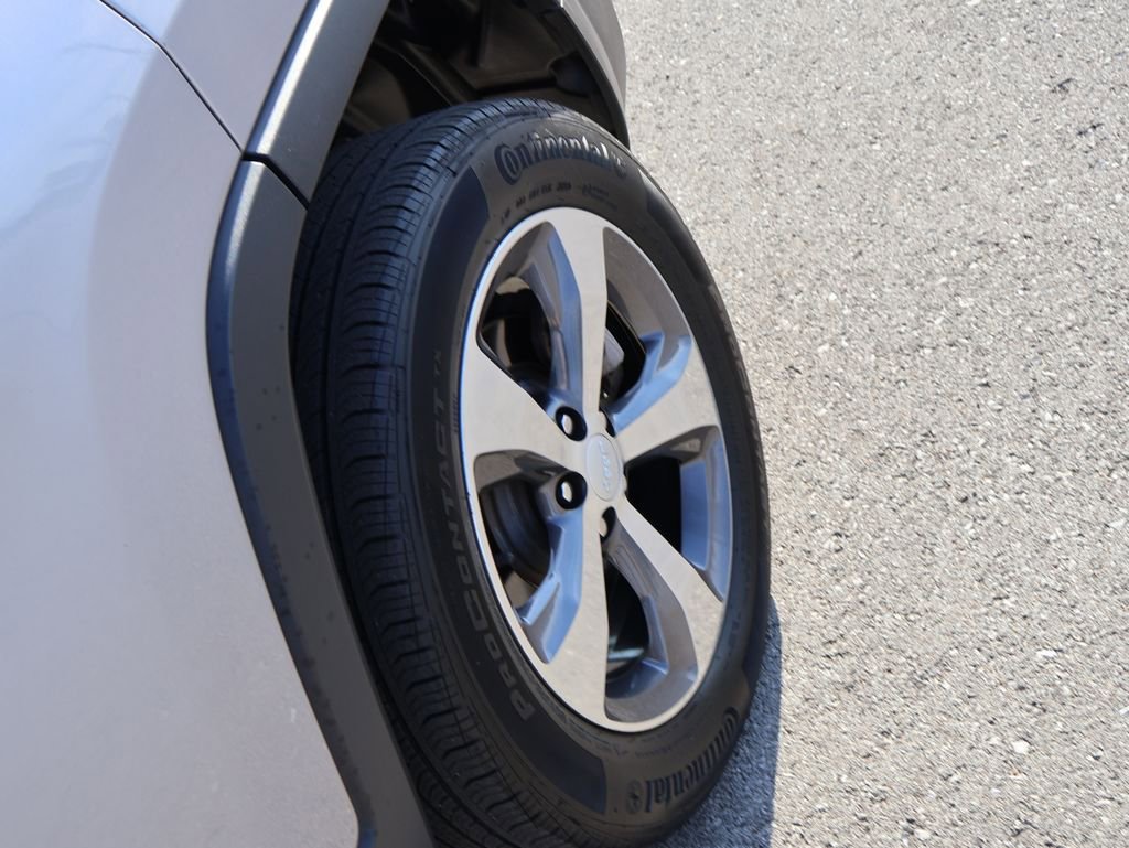 Used 2020 Jeep Cherokee Limited image 40