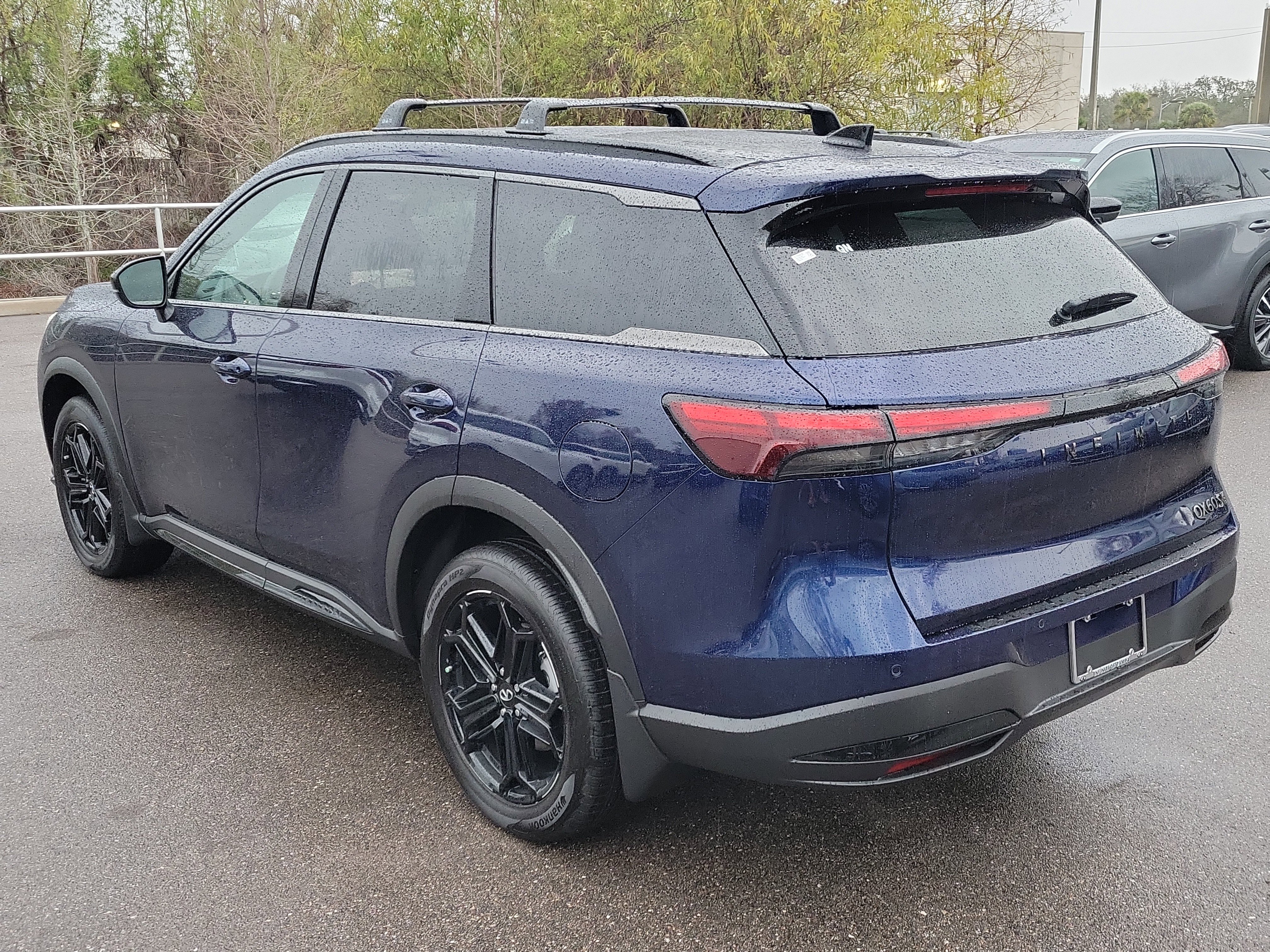 New 2026 INFINITI QX60 Sport w/ Dark Cargo Package image 4