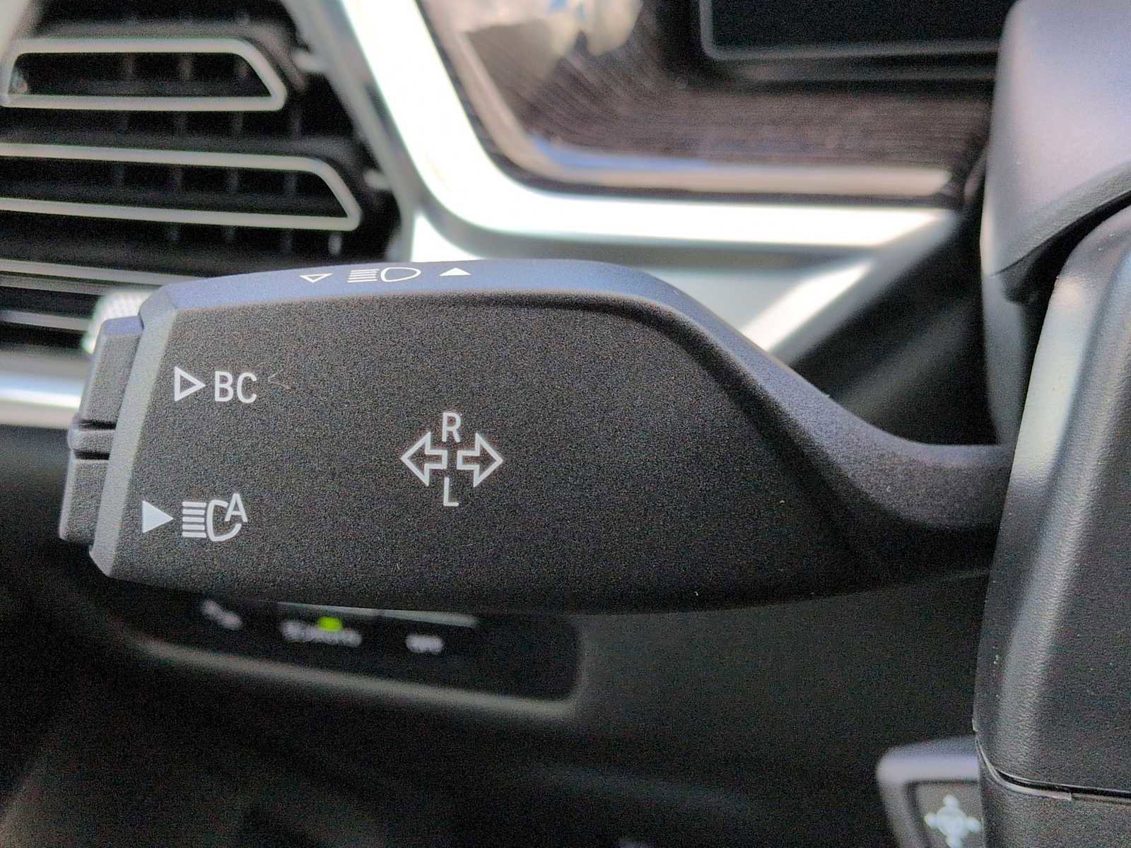 New 2026 BMW X5 xDrive40i w/ Executive Package image 29