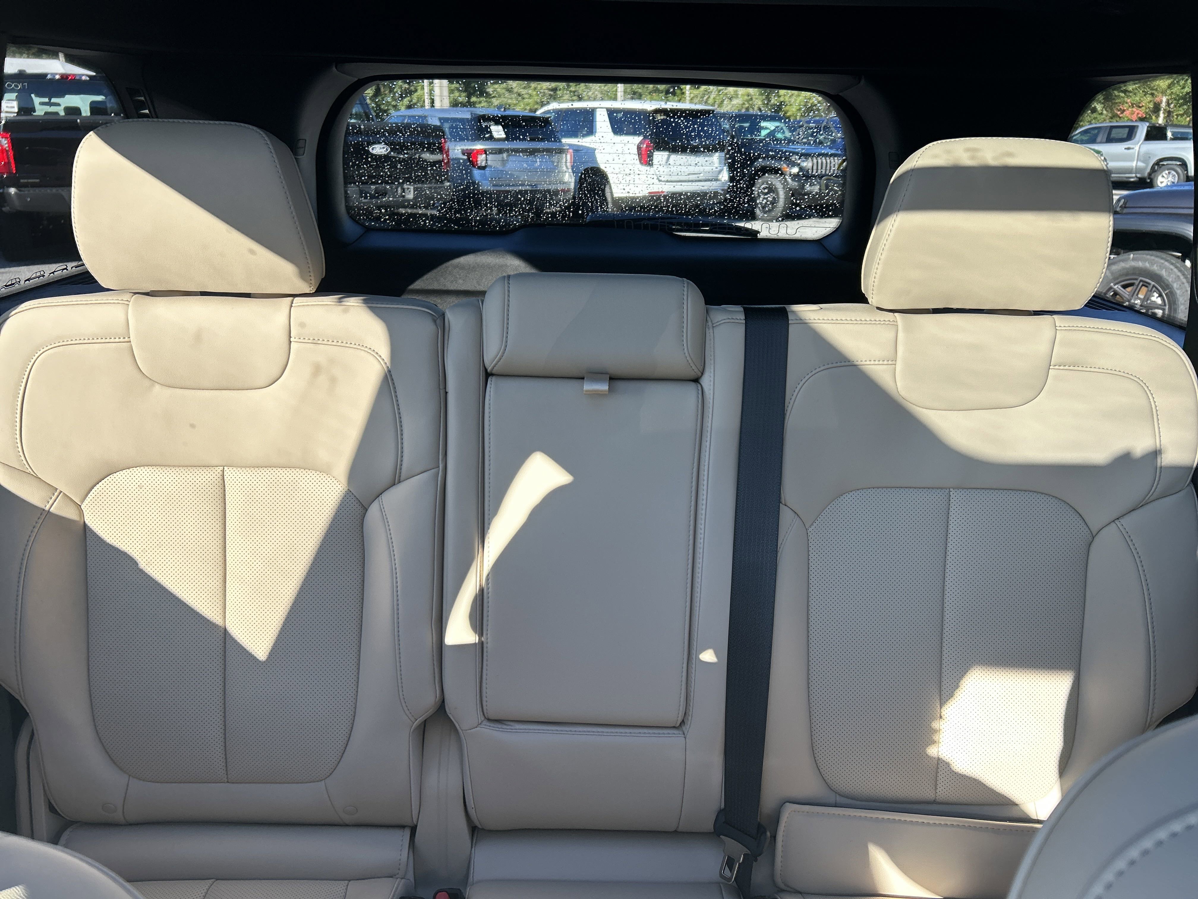 New 2025 Jeep Grand Cherokee Limited w/ Luxury Tech Group II image 15