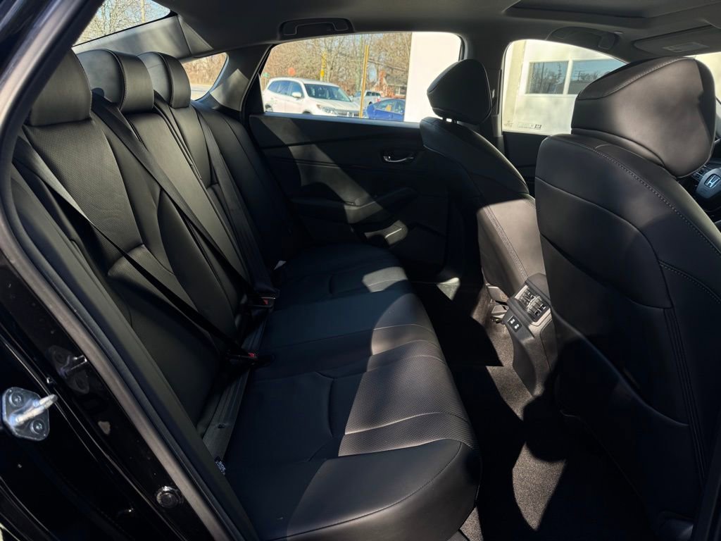 Used 2025 Honda Accord EX-L image 18