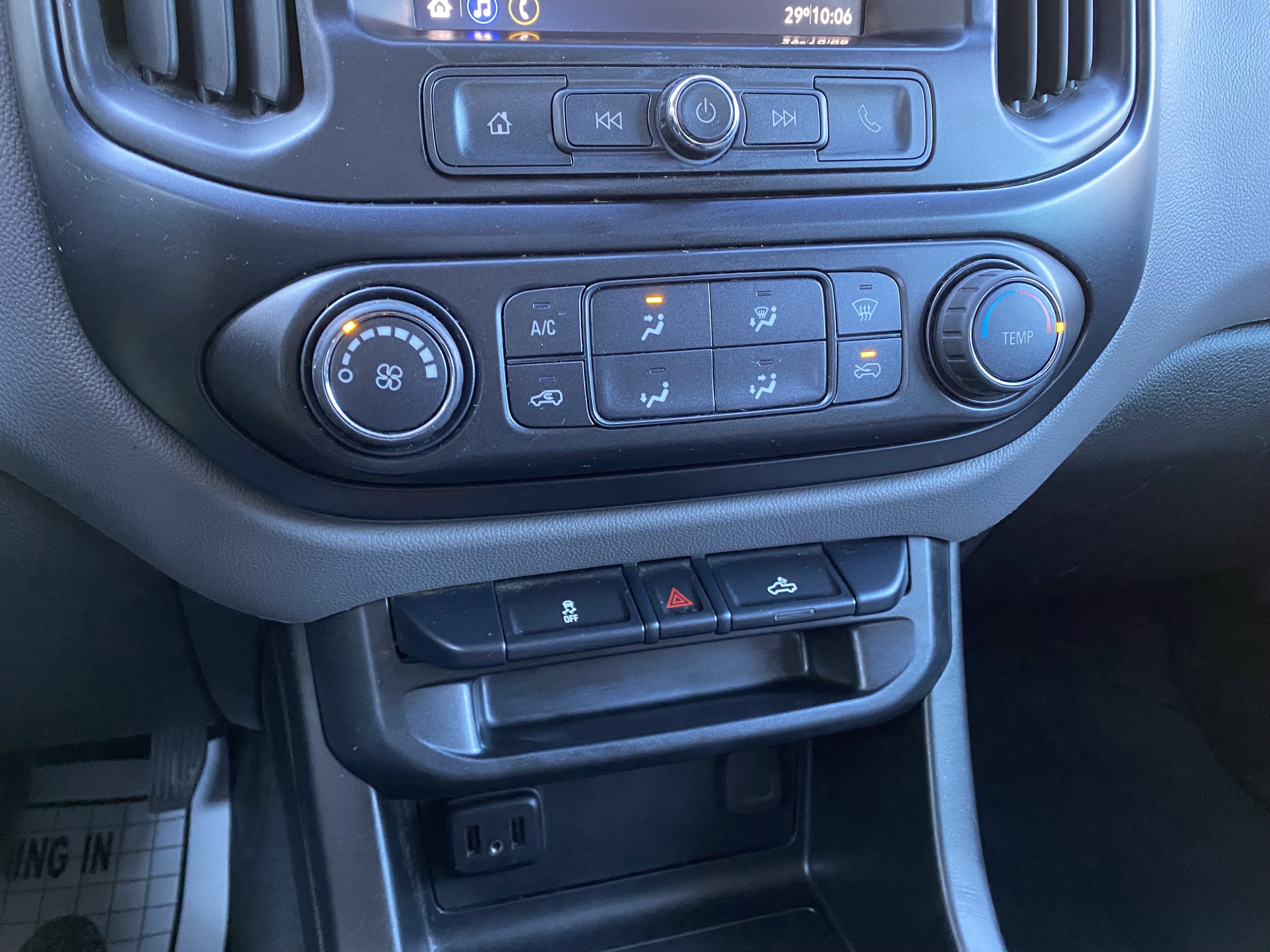 Used 2022 Chevrolet Colorado W/T w/ Custom Special Edition image 27