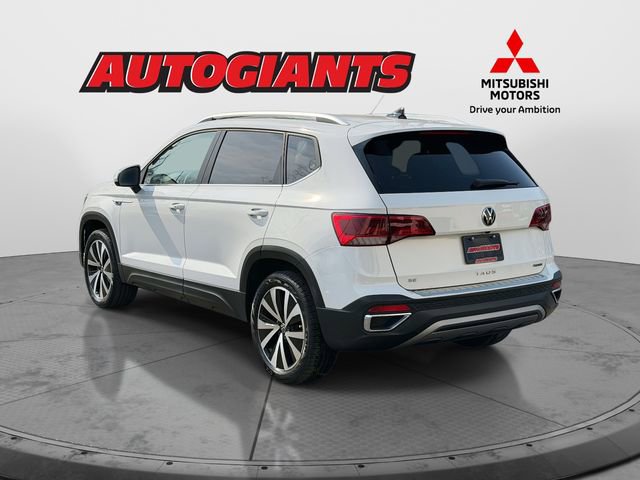 Used 2022 Volkswagen Taos SE w/ IQ.Drive SE Package image 4