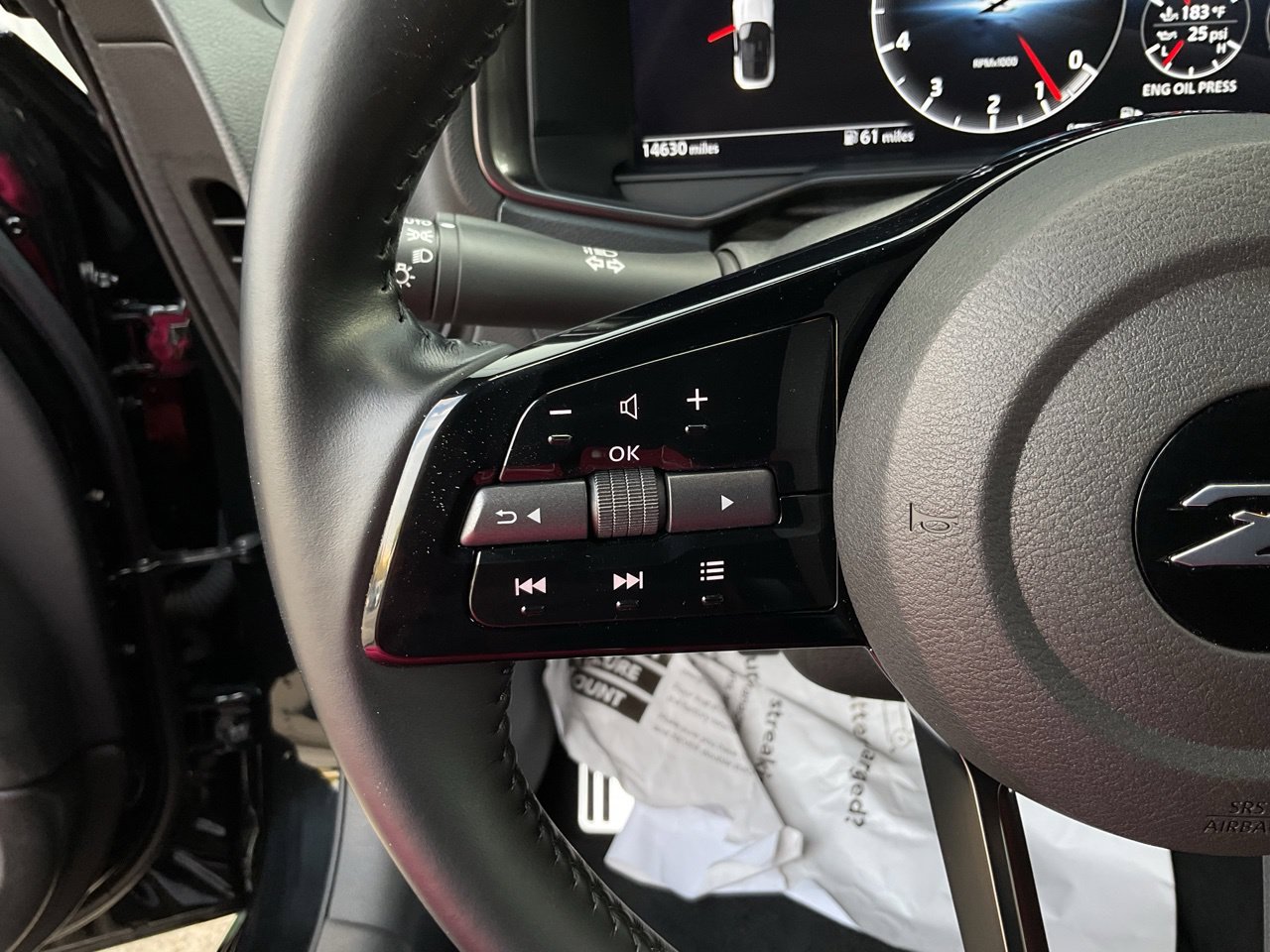 Used 2024 Nissan Z Performance w/ Floor Mat Package RWD image 31