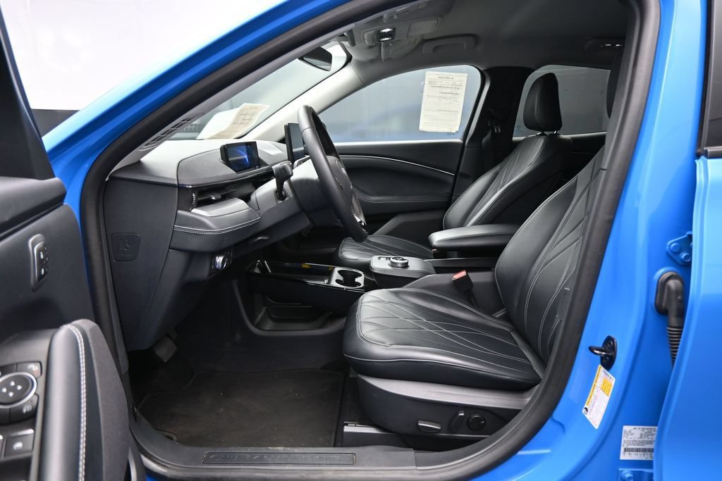 Used 2022 Ford Mustang Mach-E Select w/ Comfort/Technology Package RWD image 9