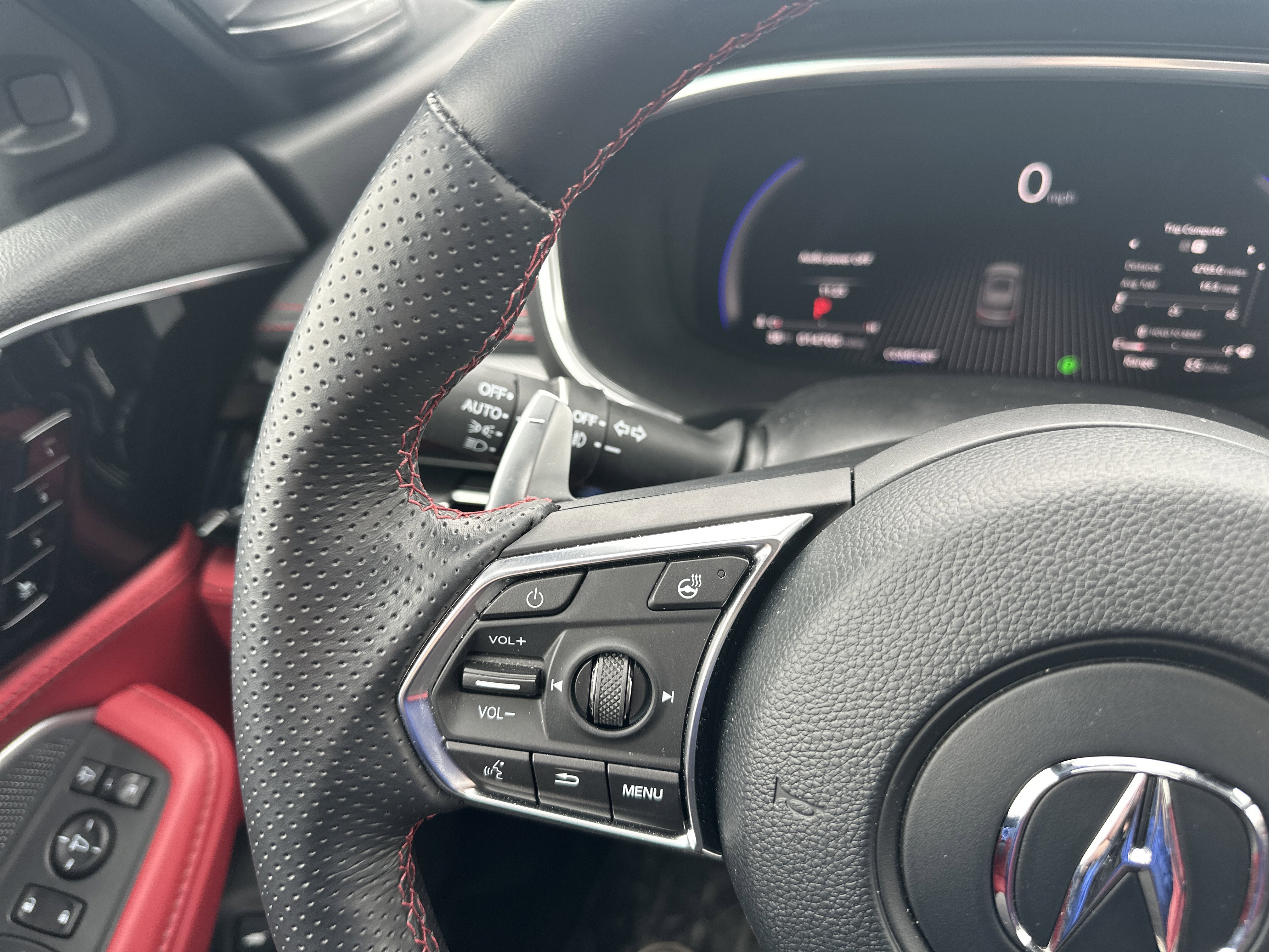 Used 2025 Acura MDX A-Spec image 21